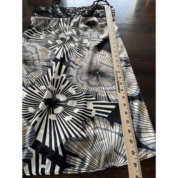 Tramp Y2K Juniors Party Cocktail Gold Black Sequin Dress Size 7 - Picture 6 of 8